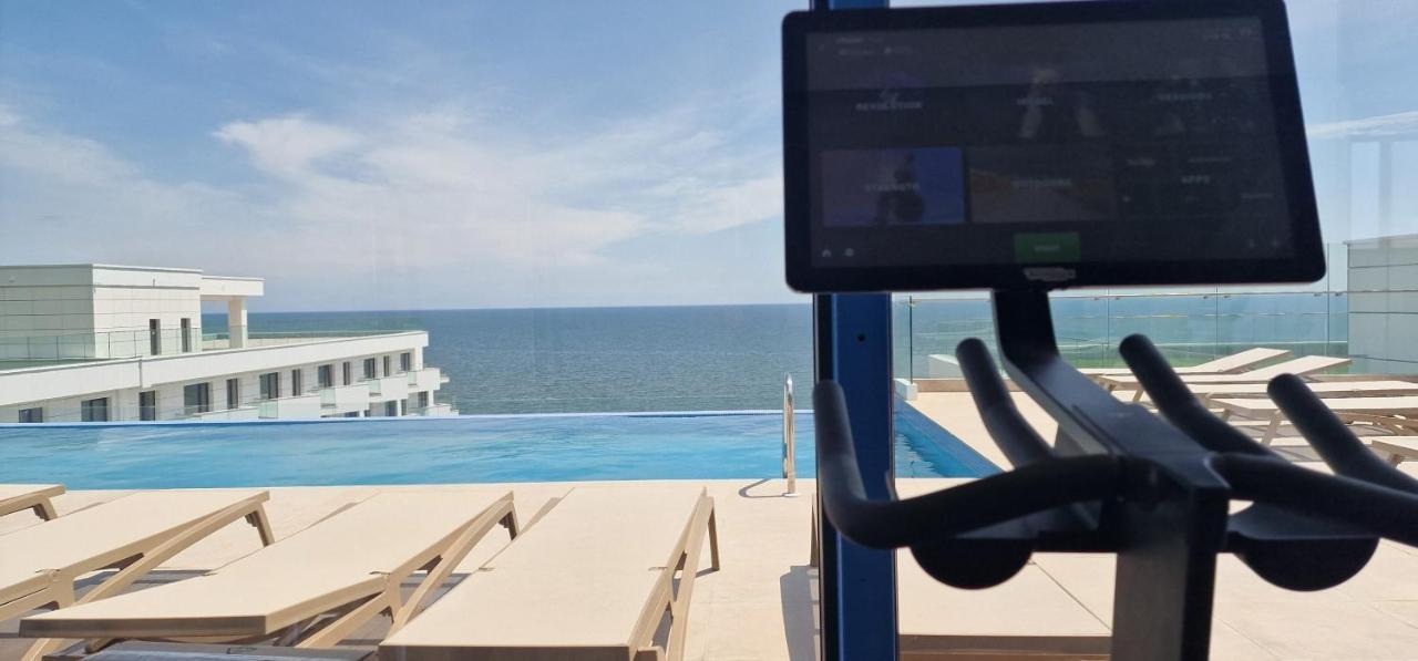 Castelana Infinity Beach Pool&Spa Mamaia Nord Năvodari Exterior foto